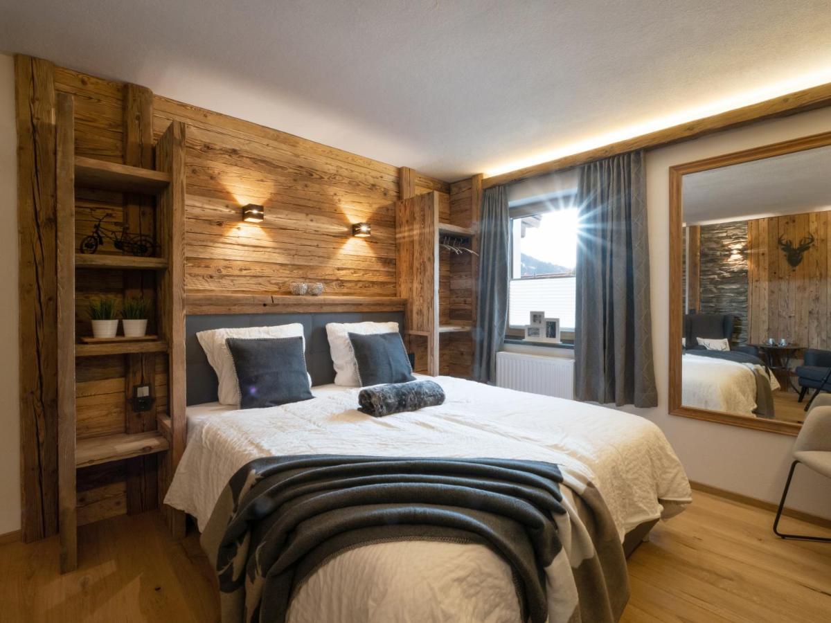 Alpine Lodge Brixen 브릭센임탈 외부 사진