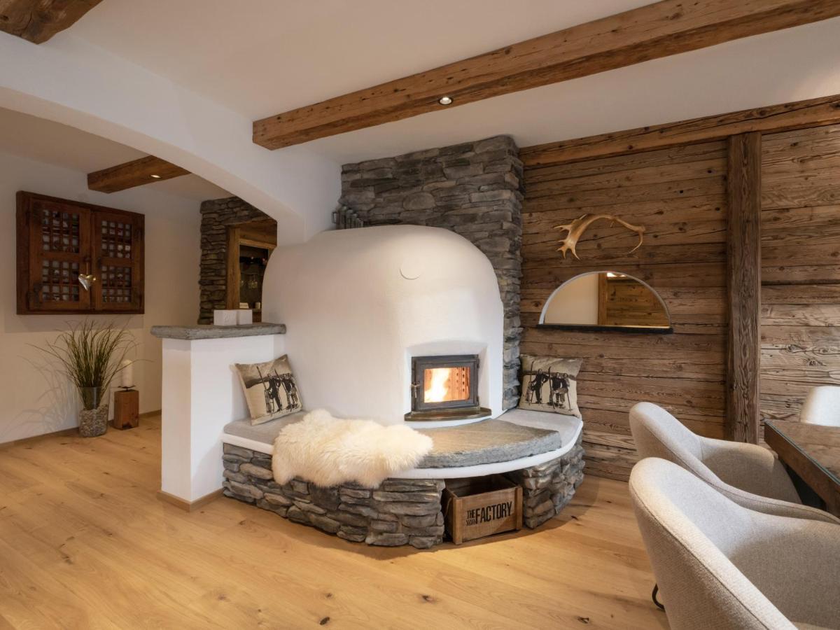 Alpine Lodge Brixen 브릭센임탈 외부 사진