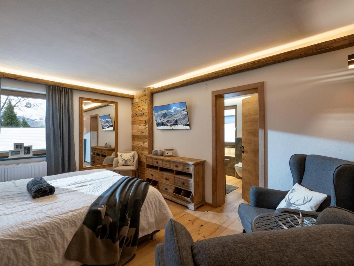 Alpine Lodge Brixen 브릭센임탈 외부 사진