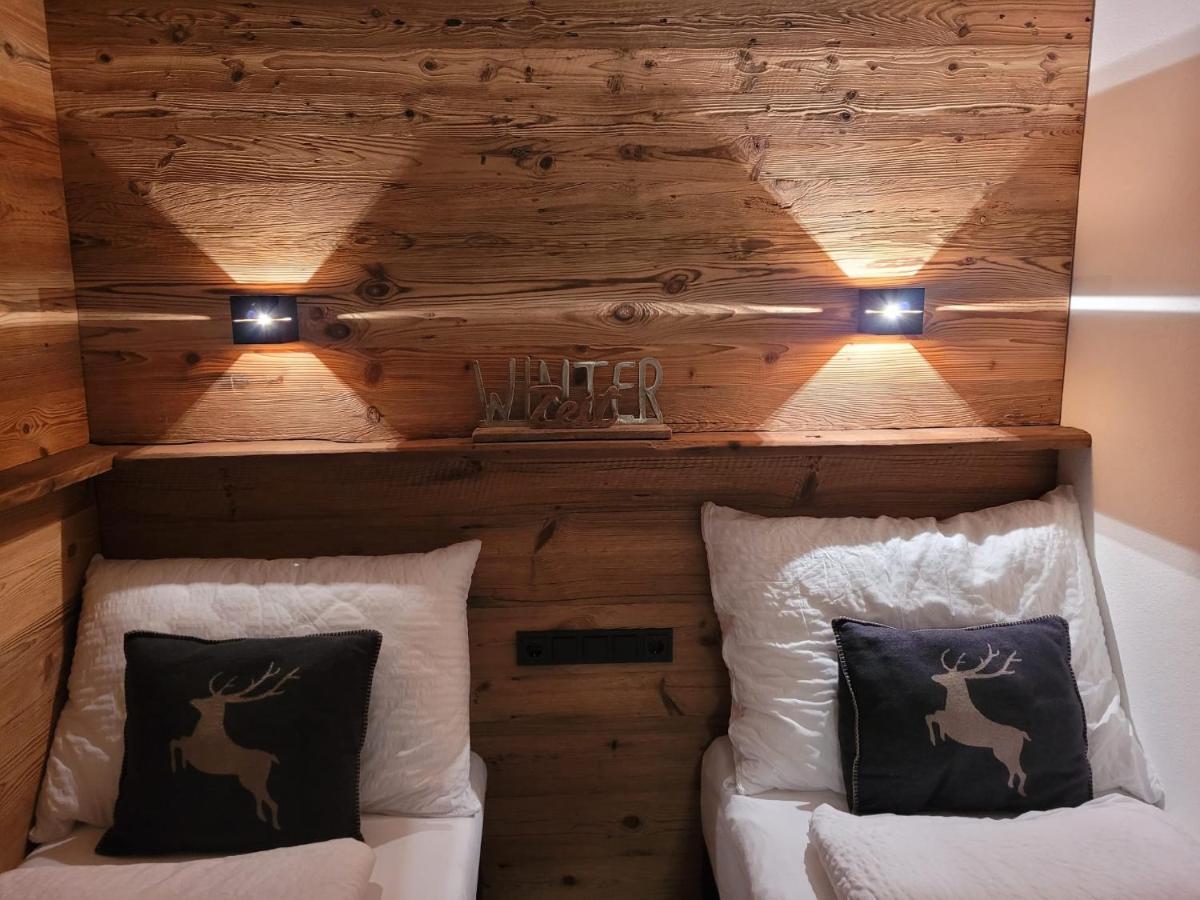 Alpine Lodge Brixen 브릭센임탈 외부 사진